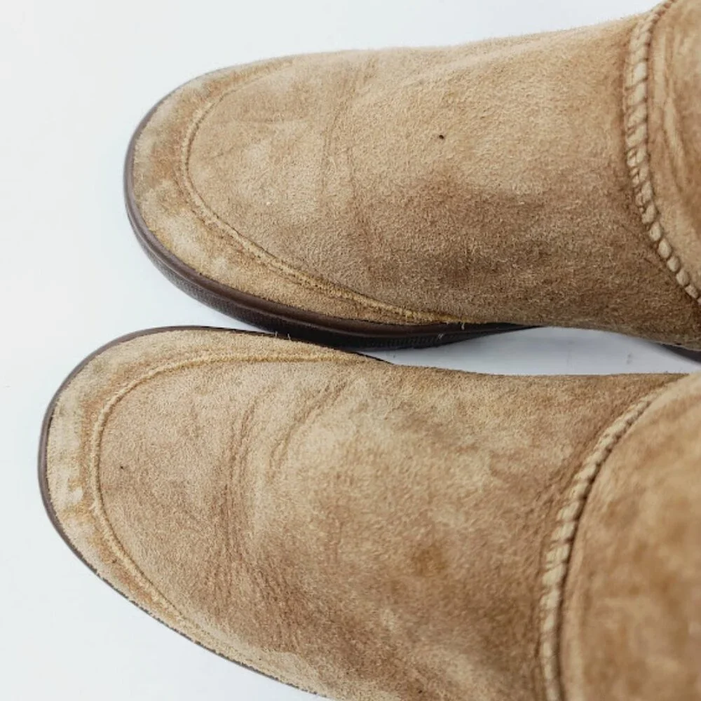 UGG women tan